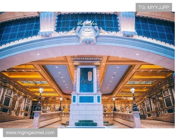 澳门巴黎人花园内有哪些必看景点和特色活动，帮助游客规划完美的旅游行程